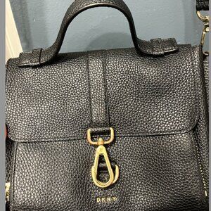 DKNY Black Crossbody Purse with Gold Hardware – 3 Compartments